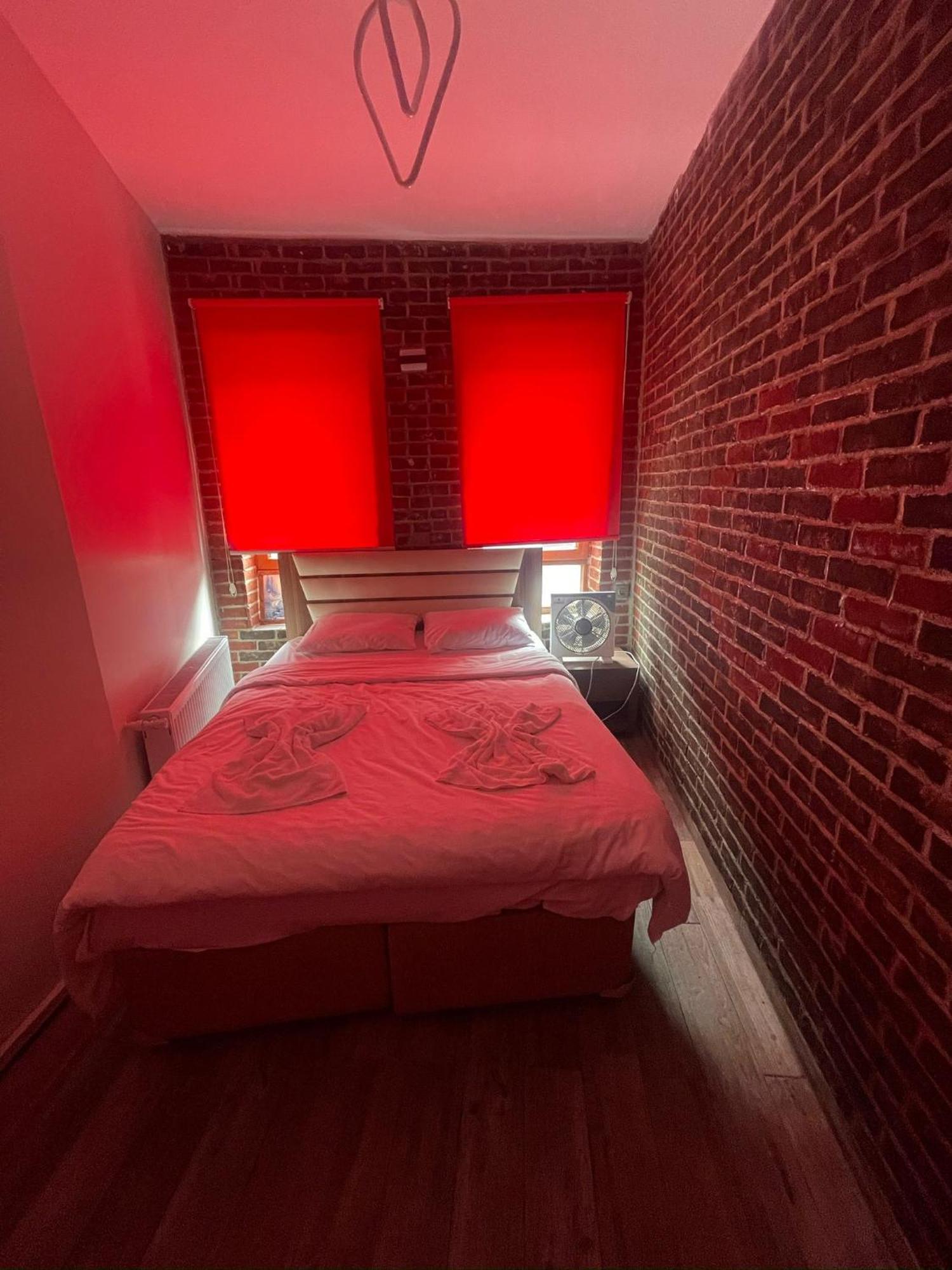 Grand Bella Vista Hostel Истанбул Екстериор снимка